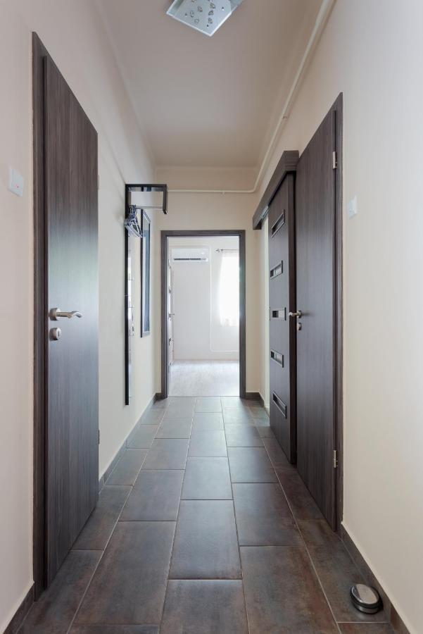 Appartamento Nimrod Apartman Eger Esterno foto